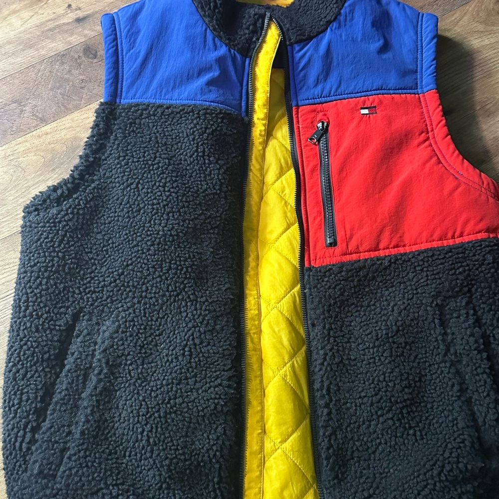 Men’s Winter Vest (Never Worn)